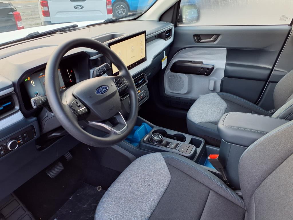 2025 Ford Maverick XLT photo 3