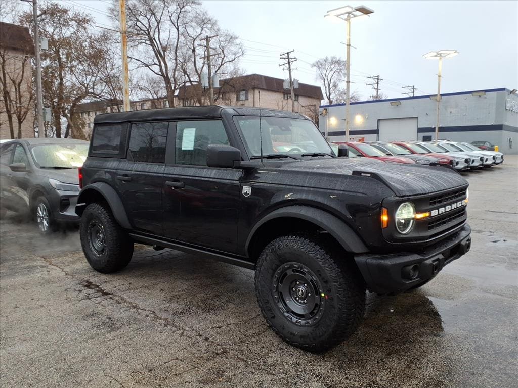 2025 Ford Bronco 4-Door Big Bend's photo