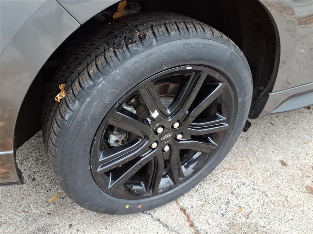 Certified 2022 Ford Edge SUV