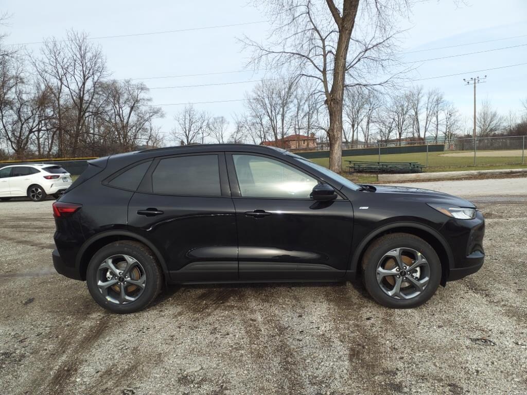 New 2025 Ford Escape ST-Line Select SUV