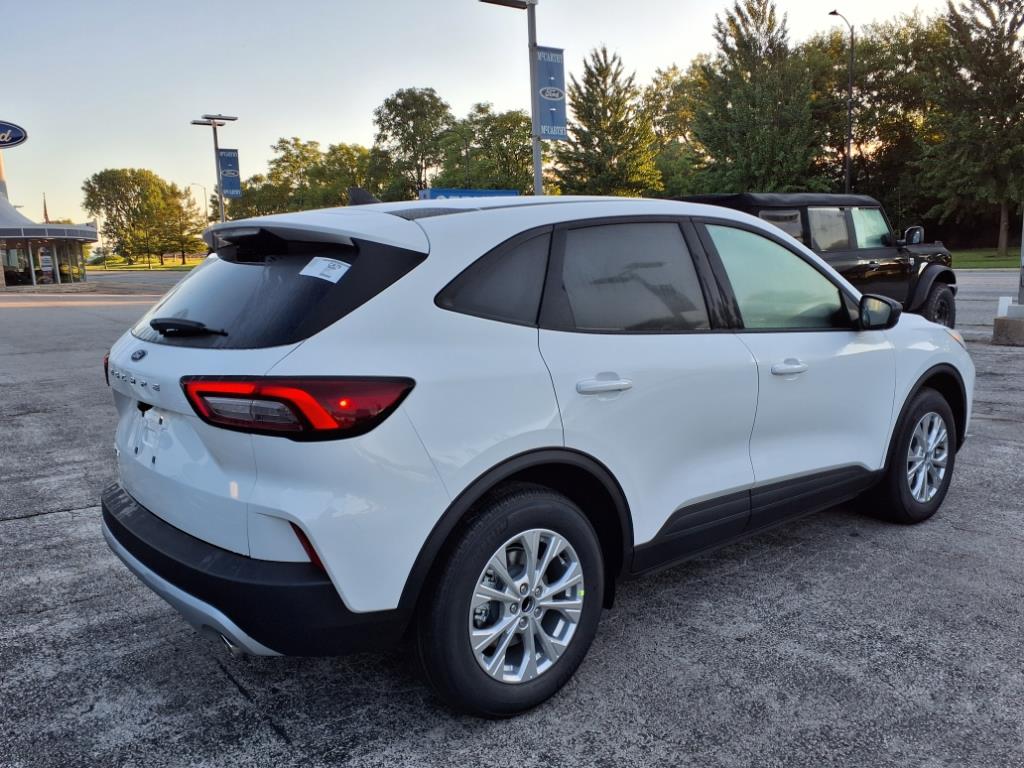 2025 Ford Escape Active photo 3