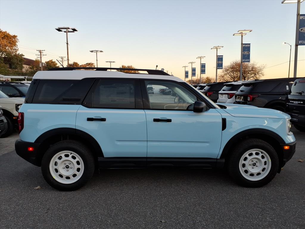 2025 Ford Bronco Sport Heritage photo 2