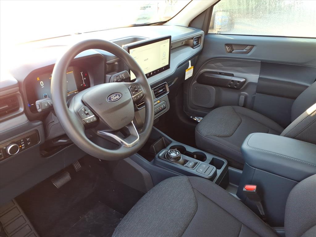 2025 Ford Maverick XL photo 3