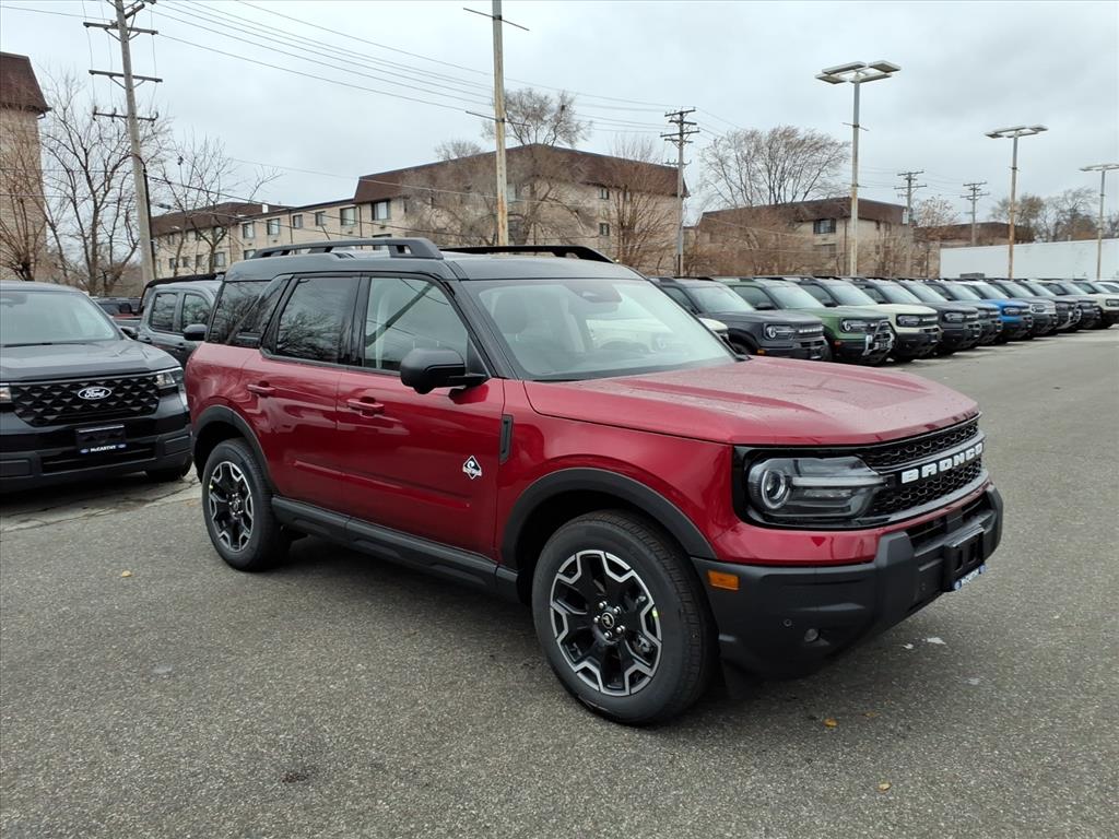 2025 Ford Bronco Sport Outer Banks's photo