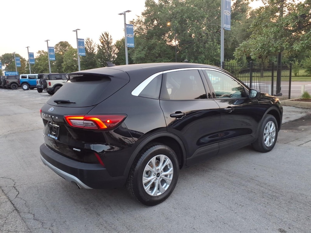 Used 2024 Ford Escape Active SUV