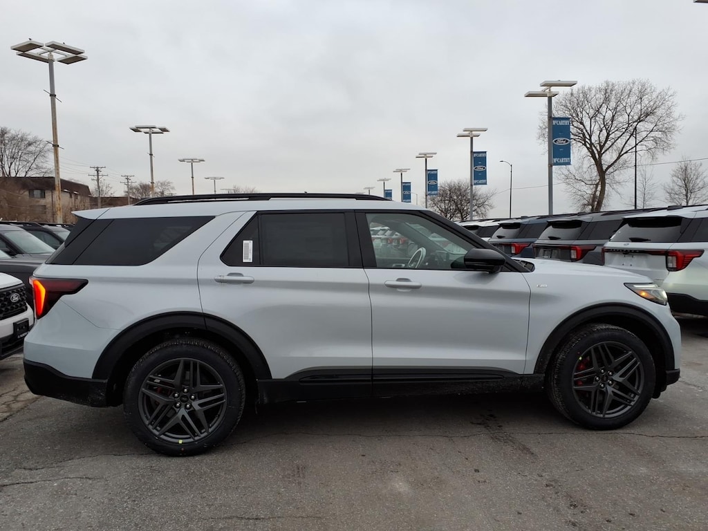 New 2026 Ford Explorer ST-Line SUV