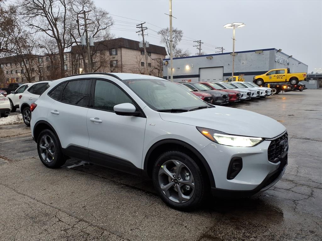 2026 Ford Escape ST-Line Select's photo