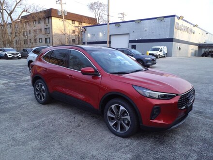 2025 Ford Escape Platinum SUV