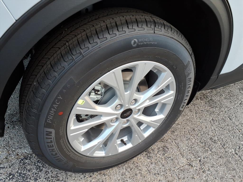 2025 Ford Escape Active photo 3