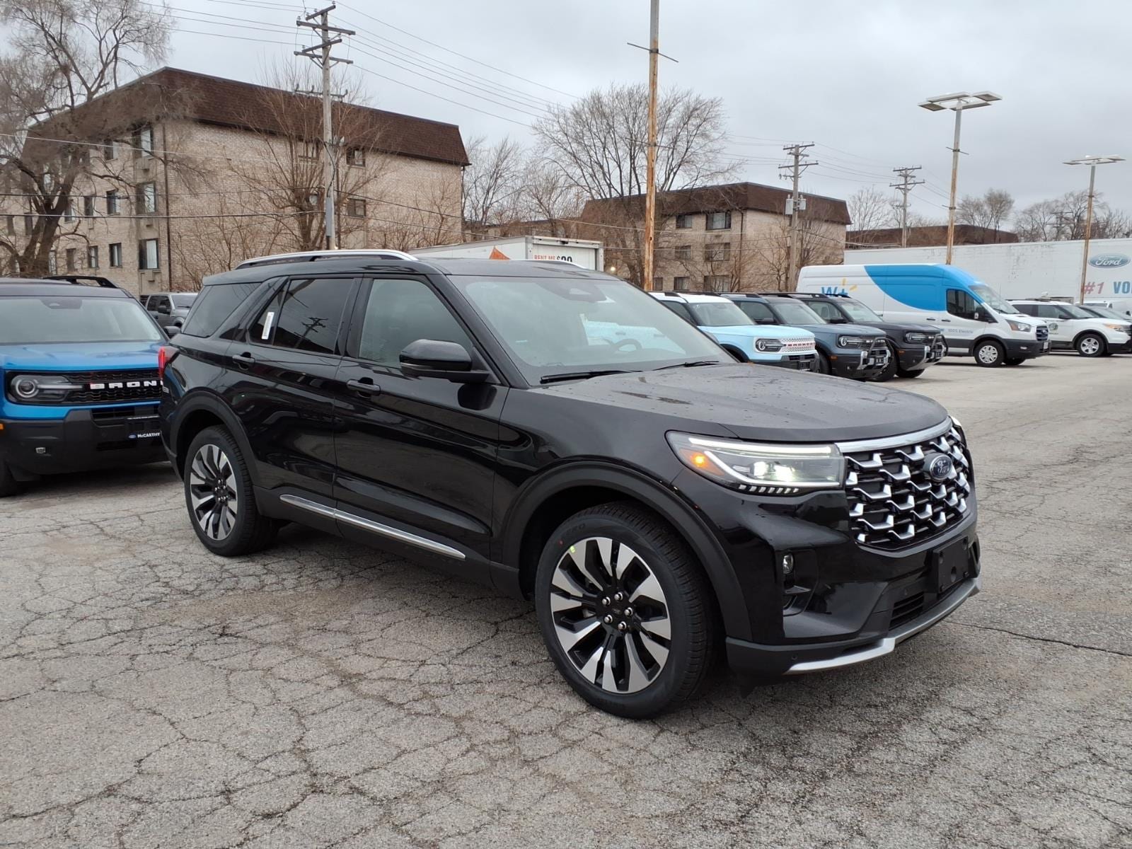 2026 Ford Explorer Platinum 4WD's photo
