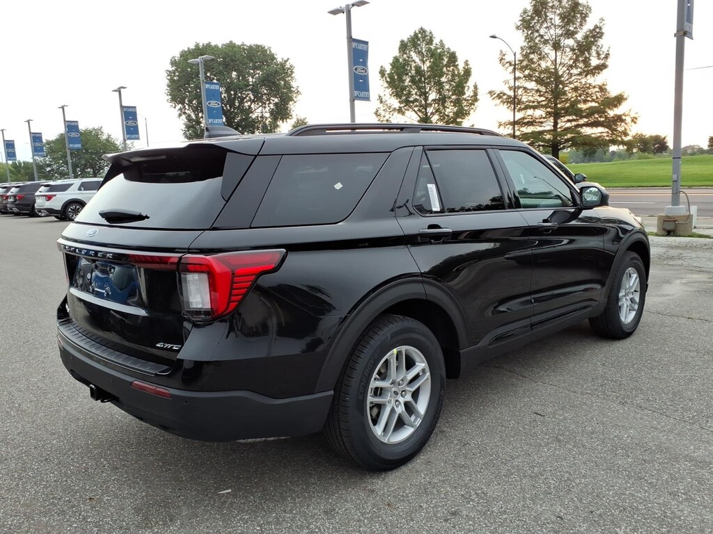 New 2026 Ford Explorer Active SUV
