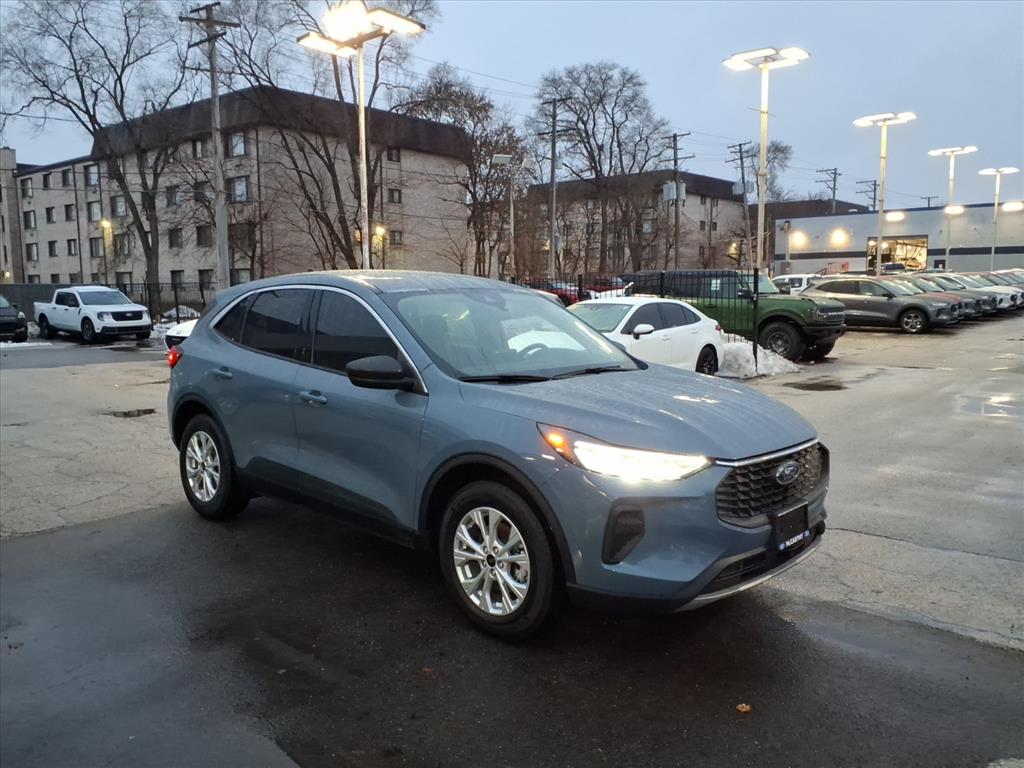 2024 Ford Escape Active's photo