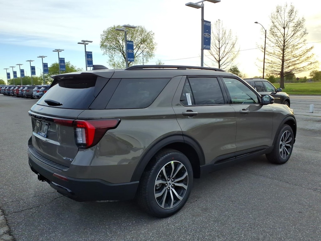 New 2026 Ford Explorer ST-Line SUV