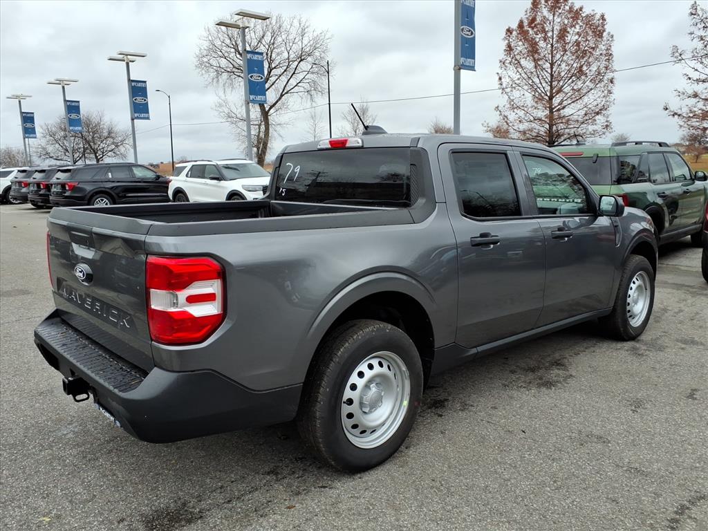 2025 Ford Maverick XL photo 3