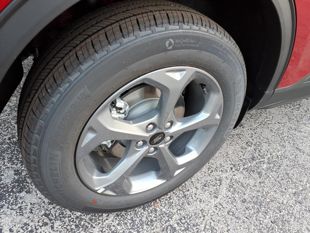 New 2025 Ford Escape ST-Line SUV