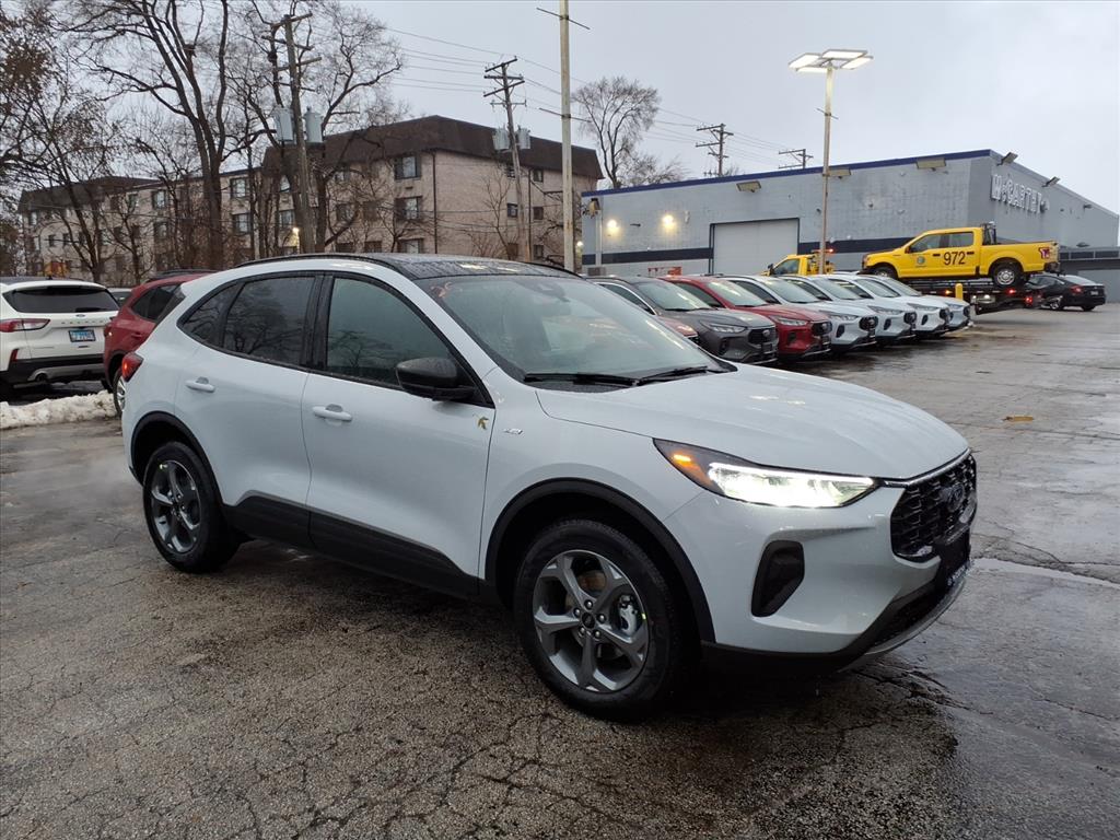 2026 Ford Escape ST-Line's photo