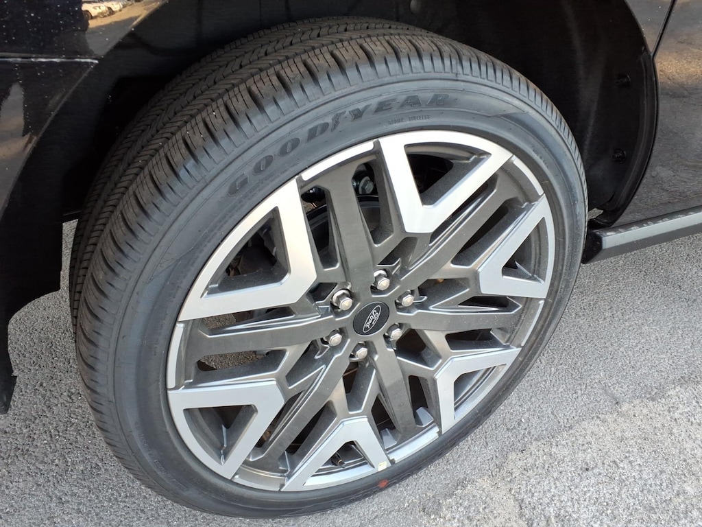 New 2026 Ford Expedition Max Platinum SUV
