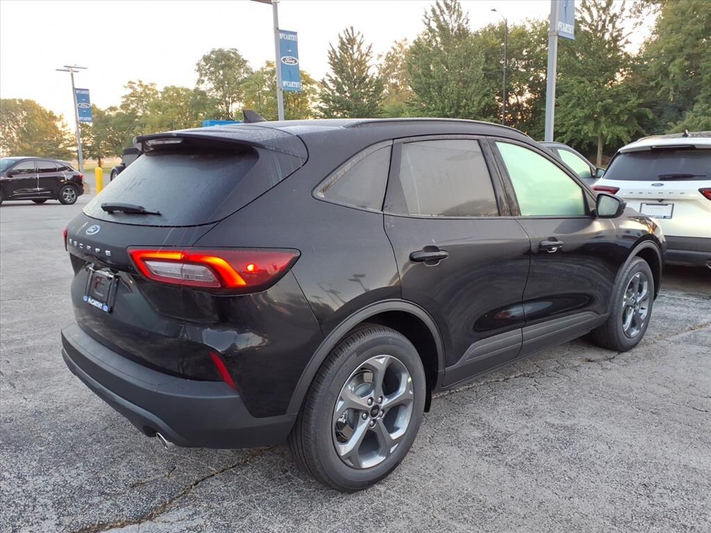 New 2025 Ford Escape ST-Line SUV