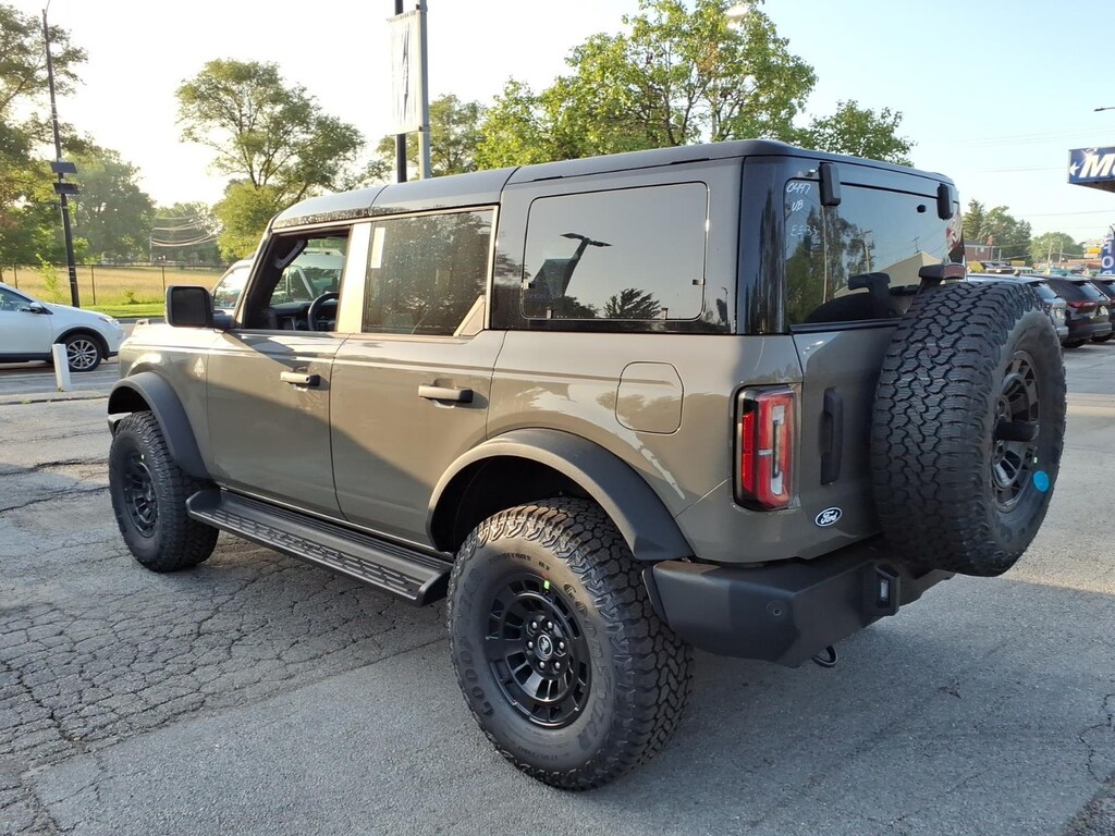 New 2026 Ford Bronco Outer Banks SUV