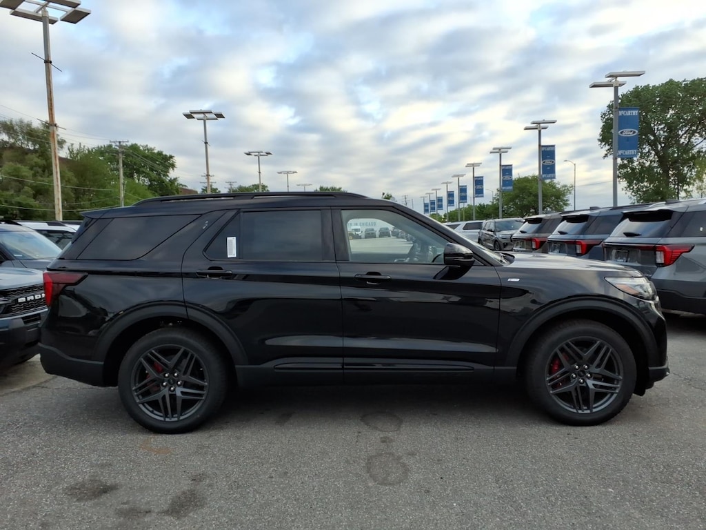 New 2026 Ford Explorer ST-Line SUV