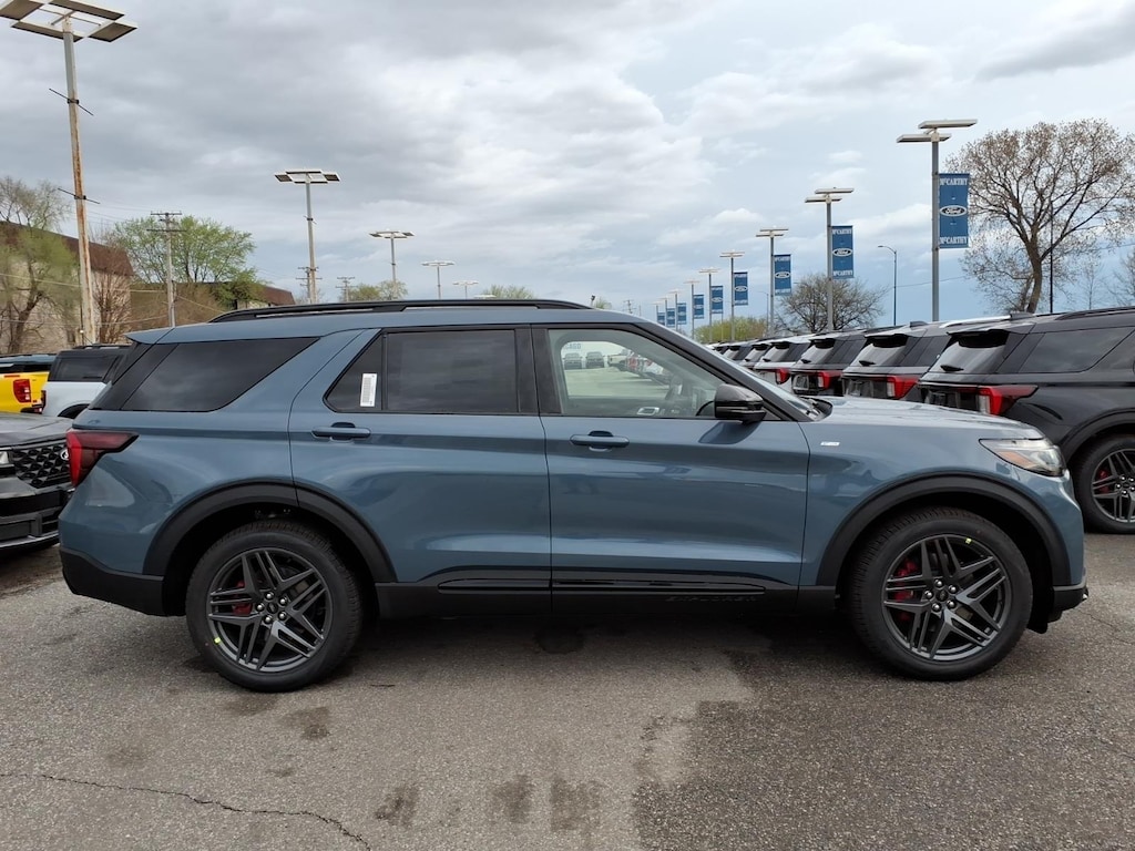 New 2026 Ford Explorer ST-Line SUV