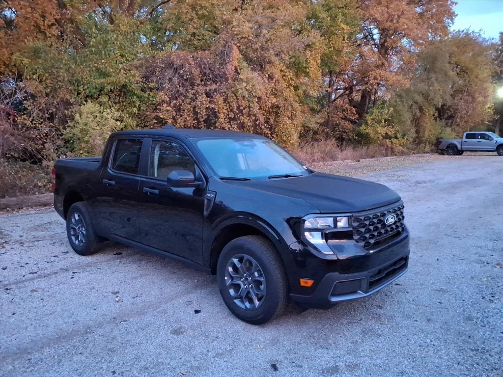 2025 Ford Maverick XLT's photo