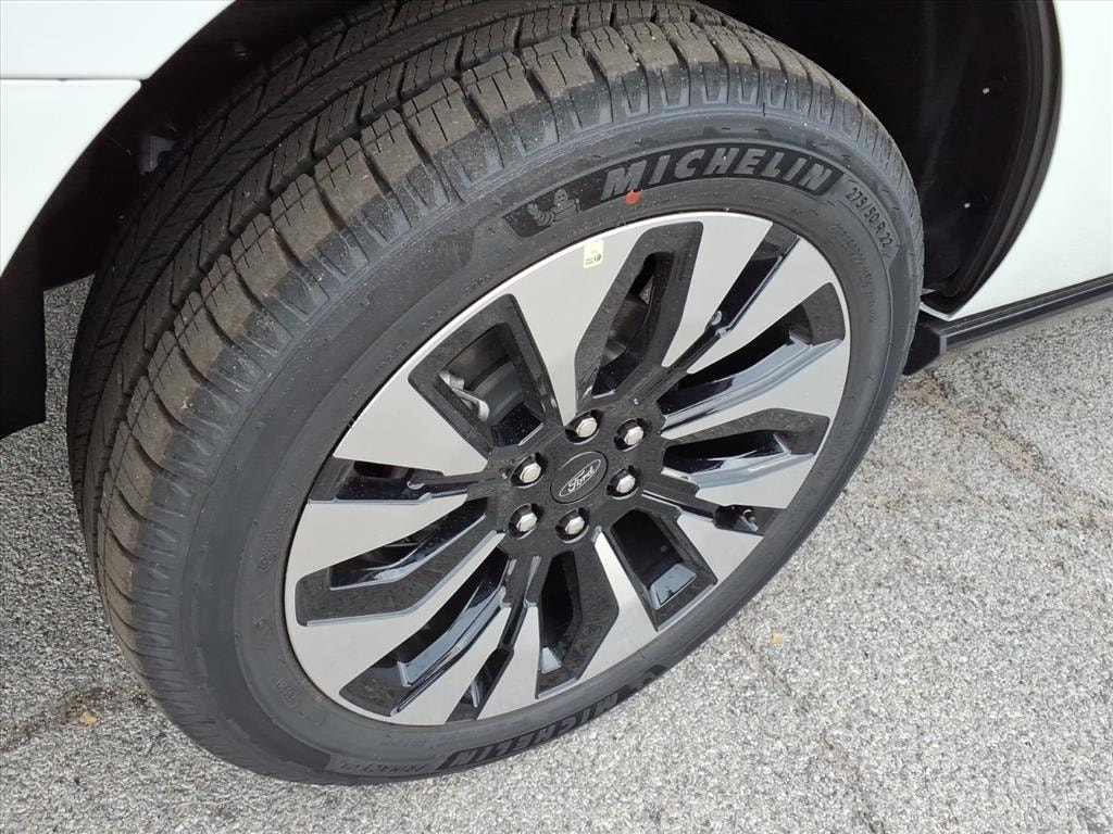 New 2025 Ford Expedition Platinum SUV