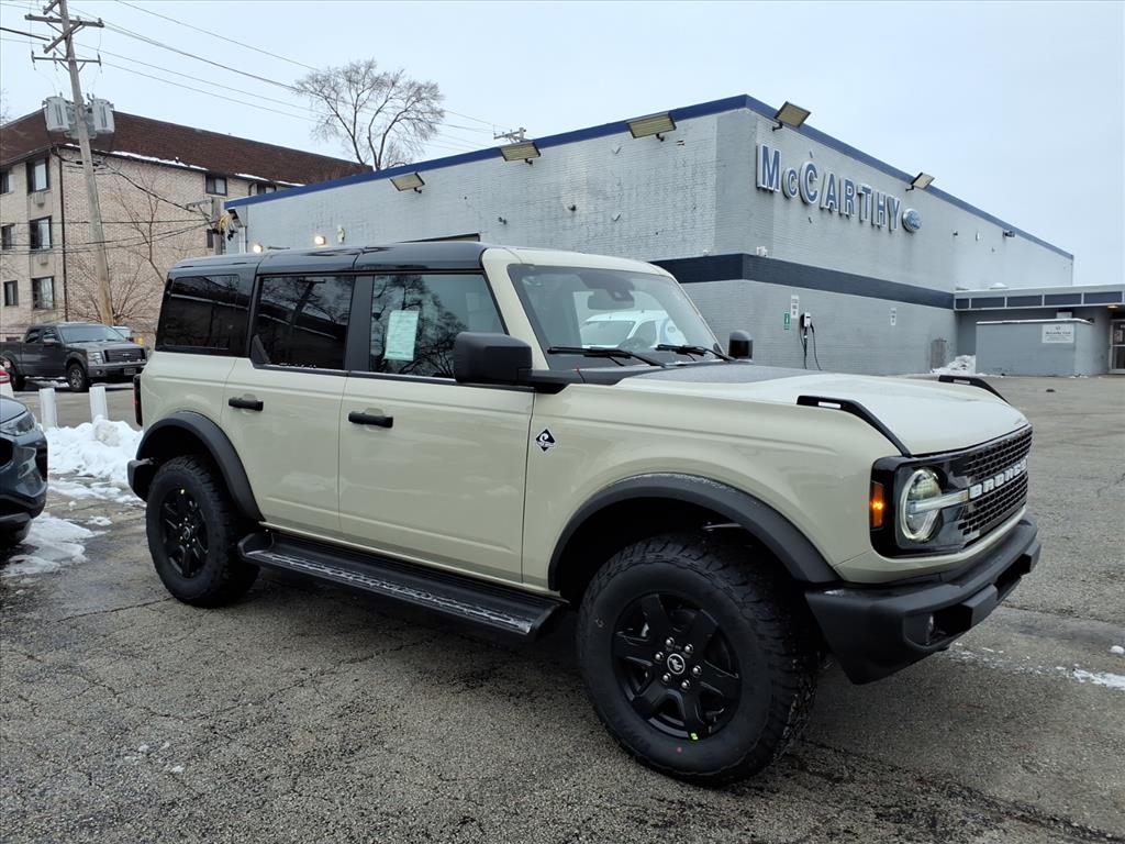 2025 Ford Bronco 4-Door Outer Banks's photo