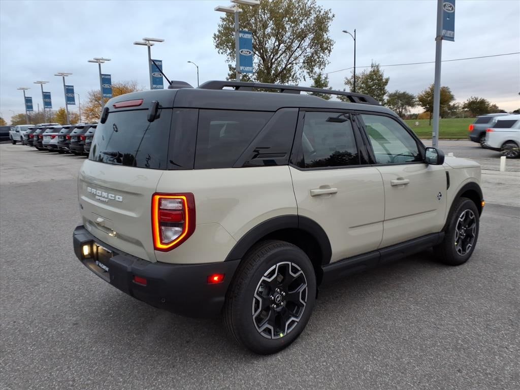 New 2025 Ford Bronco Sport Outer Banks SUV