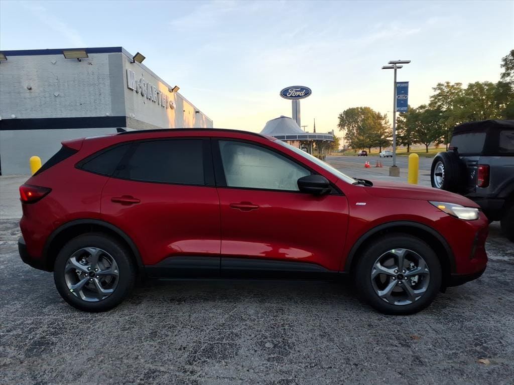 New 2025 Ford Escape ST-Line SUV