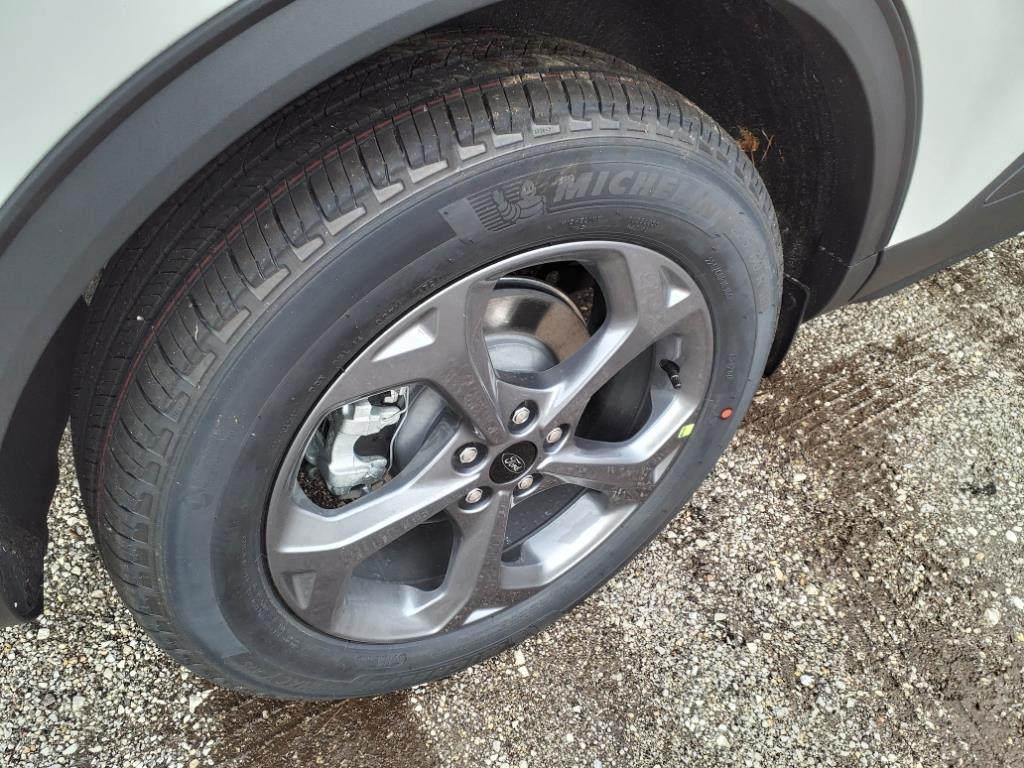 2025 Ford Escape ST-Line Select photo 4