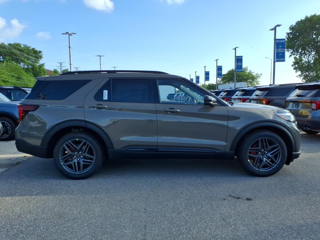 New 2026 Ford Explorer ST SUV