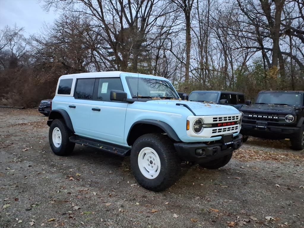 2025 Ford Bronco 4-Door Heritage Editon's photo