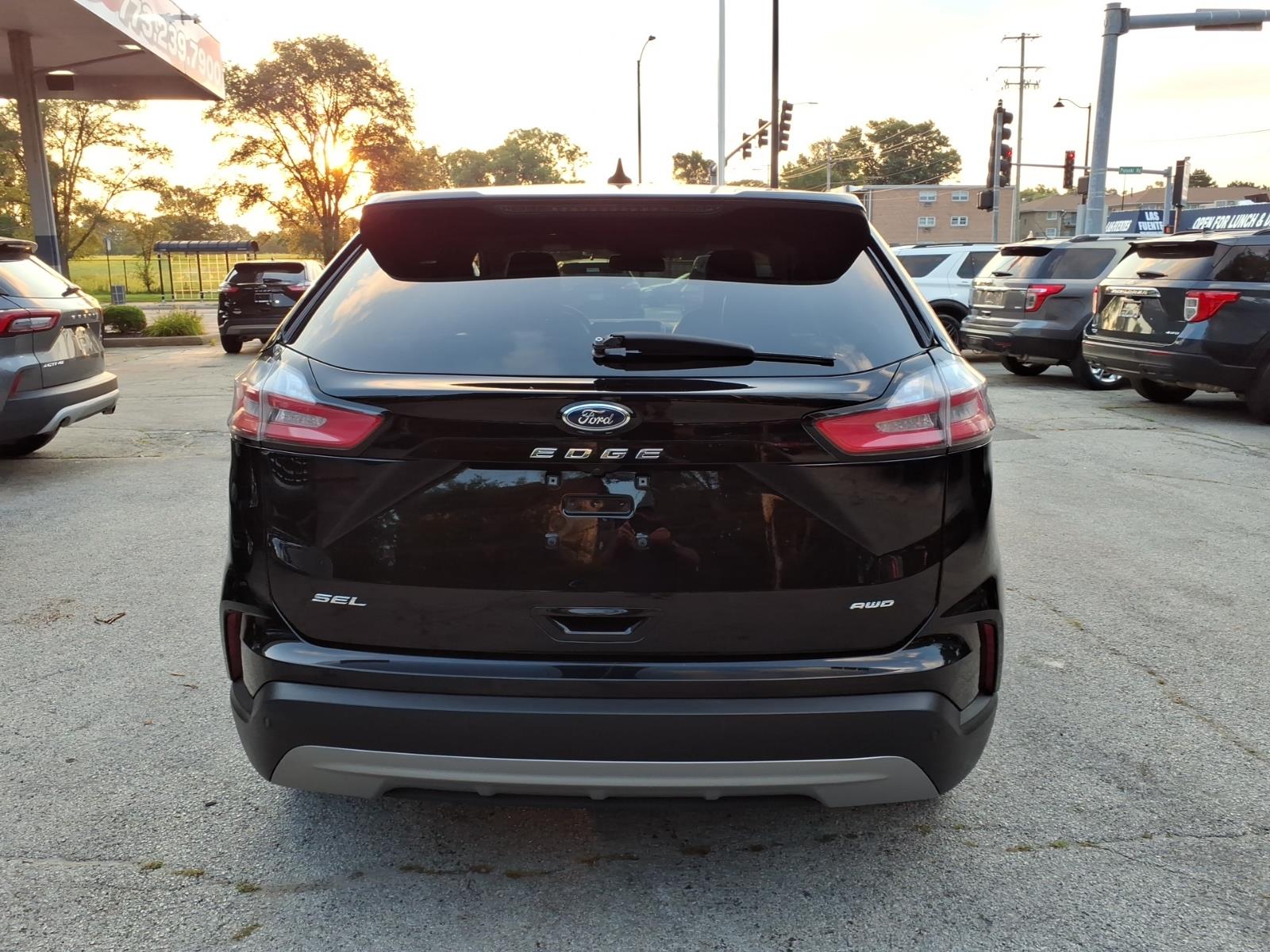 Photo 4