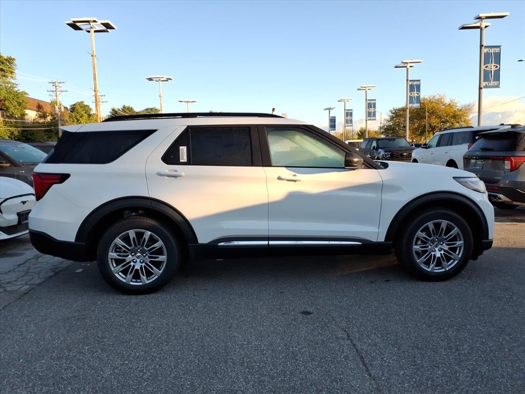 New 2025 Ford Explorer Active SUV
