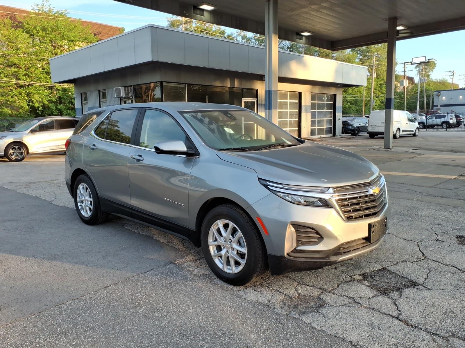 2024 Chevrolet Equinox LT 1.5T's photo