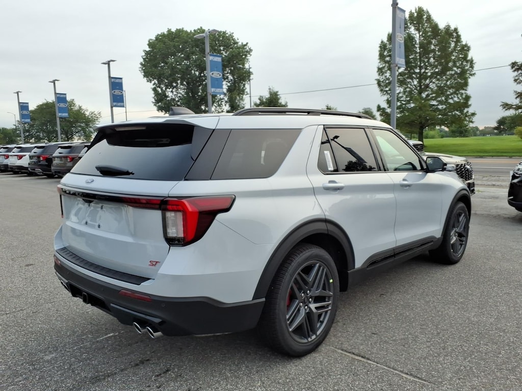 New 2026 Ford Explorer ST SUV