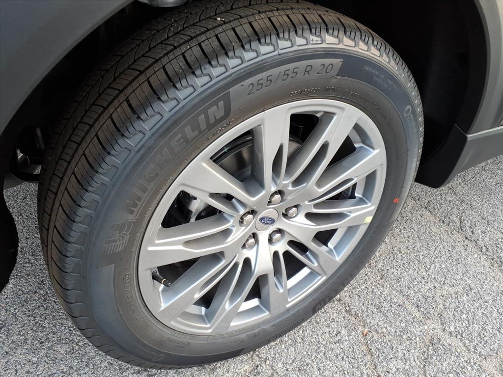 New 2025 Ford Explorer Active SUV