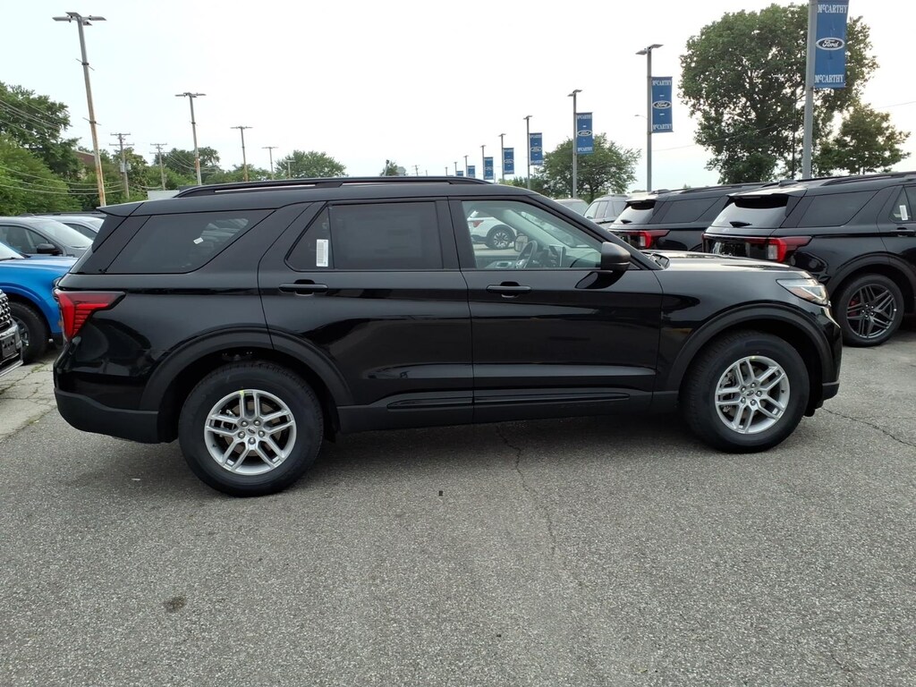 New 2026 Ford Explorer Active SUV
