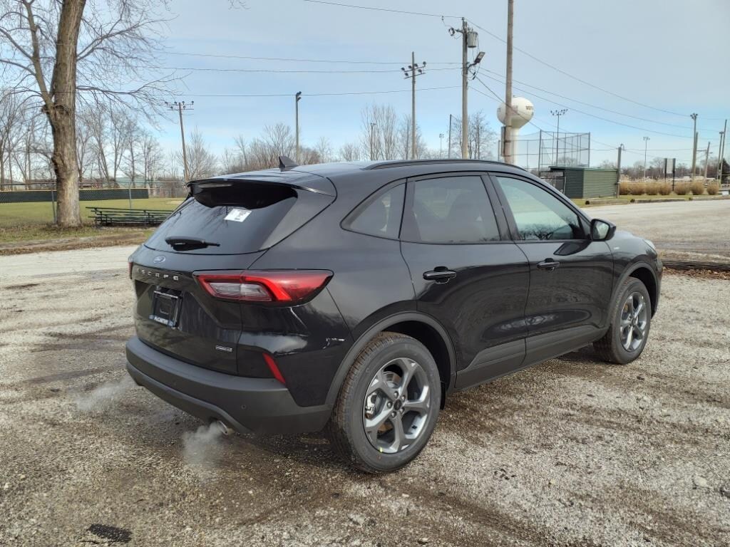 New 2025 Ford Escape ST-Line Select SUV