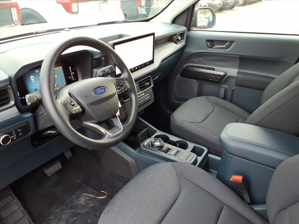 New 2025 Ford Maverick XL Truck SuperCrew