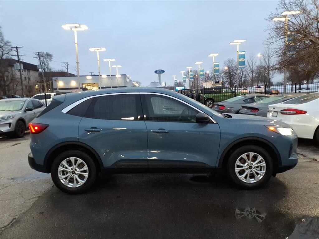 Used 2024 Ford Escape Active SUV