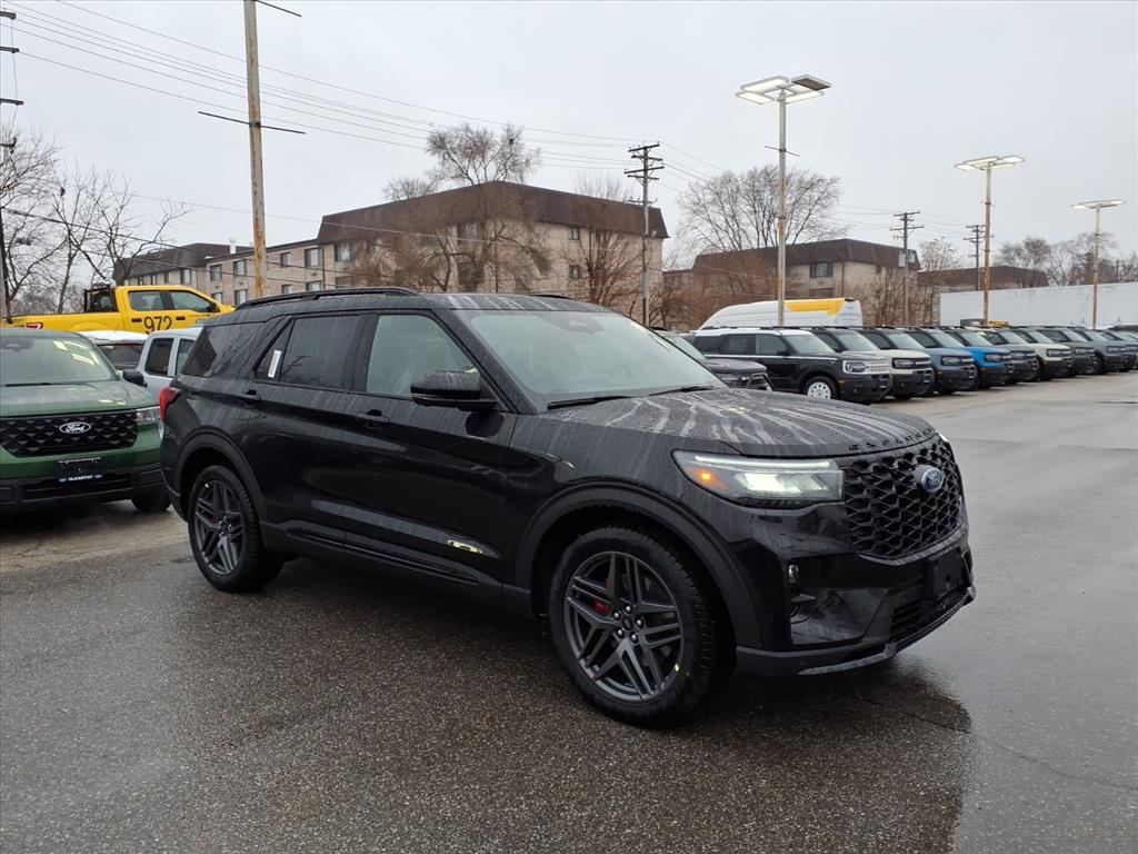 2026 Ford Explorer ST's photo