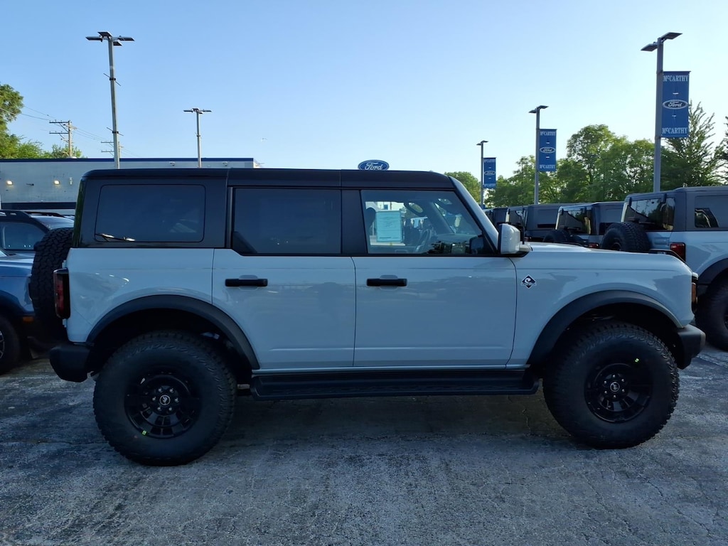 New 2026 Ford Bronco Outer Banks SUV