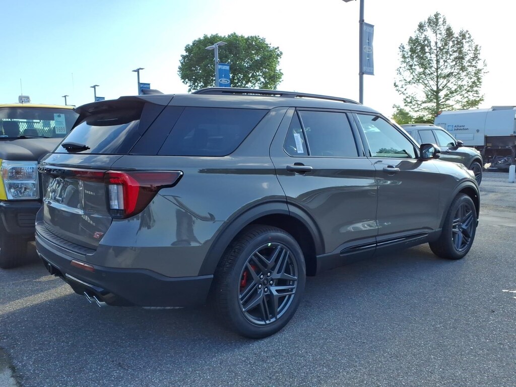 New 2026 Ford Explorer ST SUV