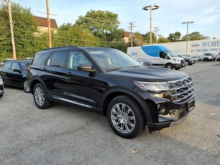 2025 Ford Explorer Active SUV