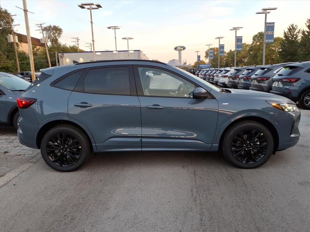 New 2026 Ford Escape ST-Line Elite SUV