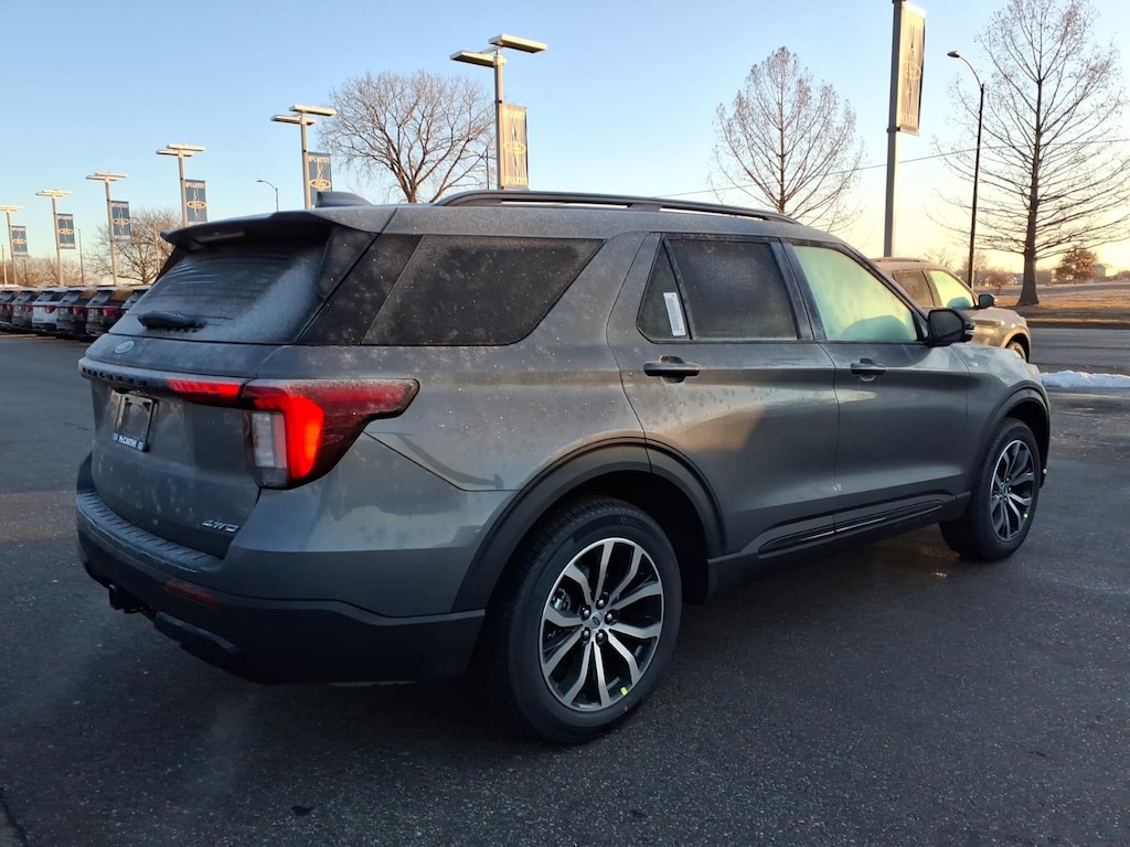 New 2026 Ford Explorer ST-Line SUV