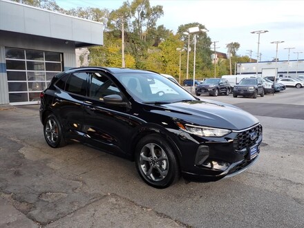 2023 Ford Escape ST-Line SUV