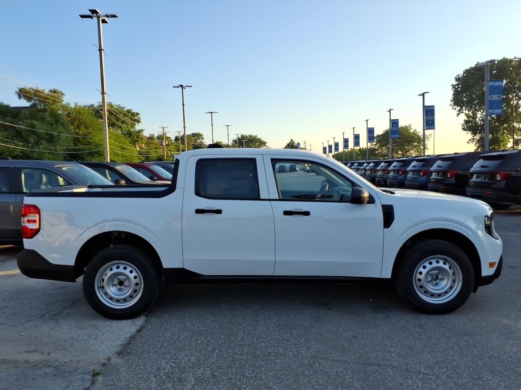 New 2026 Ford Maverick XL Truck SuperCrew